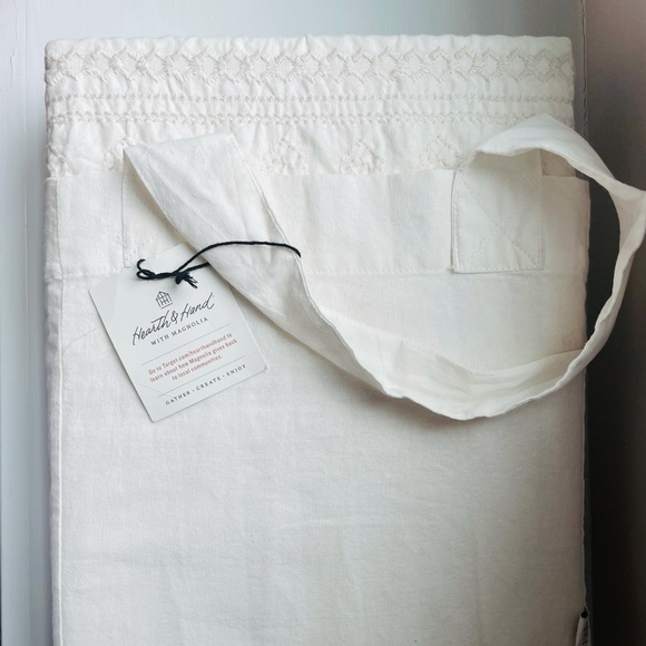 Hearth & Hand duvet cover set with two-tone cream - Picture 1 of 7